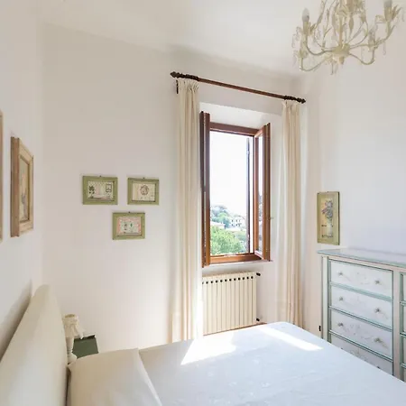 アパート Casa Germana By Helloelba ポルトフェッラーイオ
