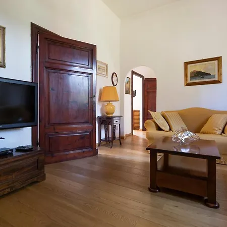 Casa Germana By Helloelba ポルトフェッラーイオ