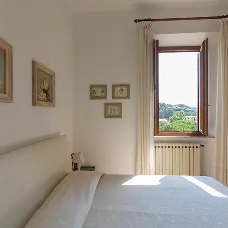 アパート Casa Germana By Helloelba ポルトフェッラーイオ
