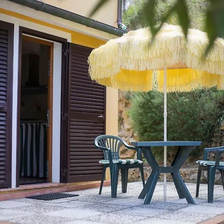 Casa Germana By Helloelba * ポルトフェッラーイオ